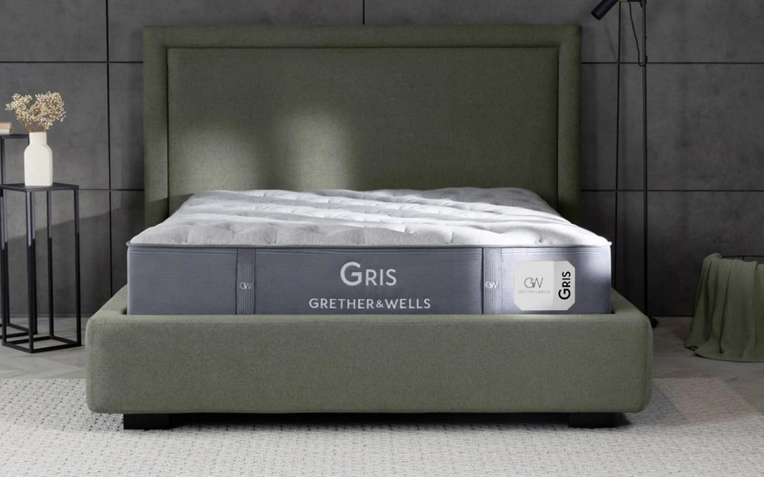 Grether &amp; Wells Gris/Ròse – Modern Luxury with Refined Comfort