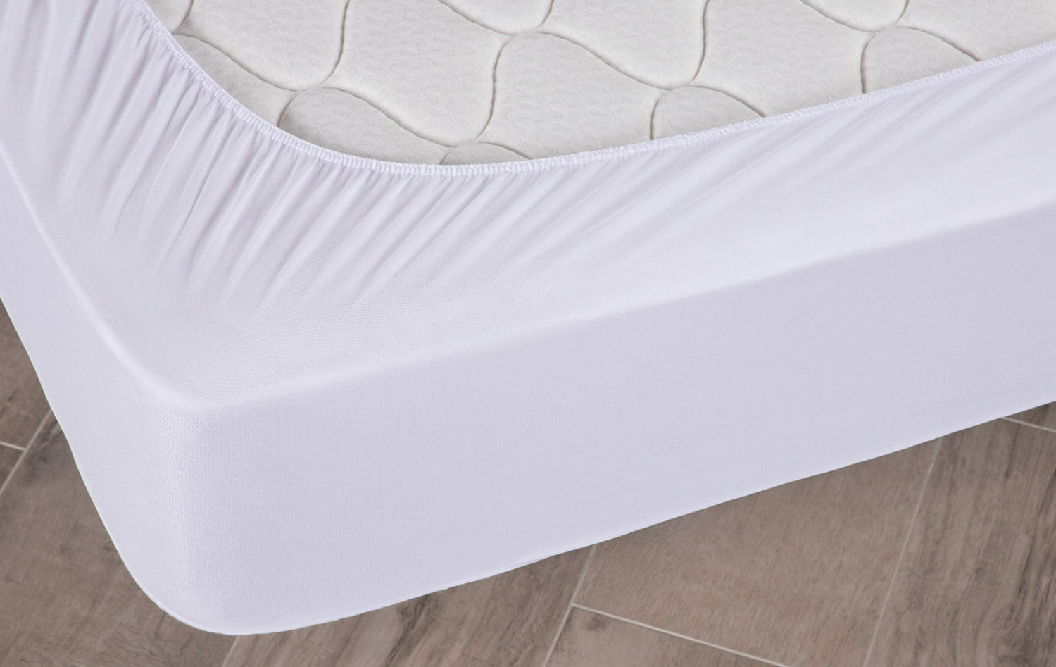 Signature Mattress Protective Cover