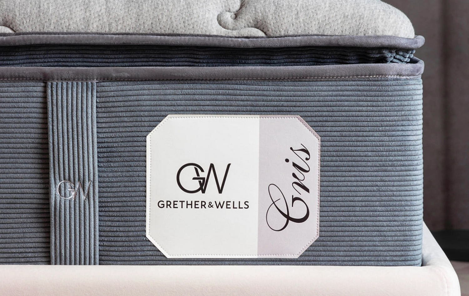 Grether &amp; Wells Gris/Ròse IMPERIAL – Modern Luxury with Refined Comfort (Copia)