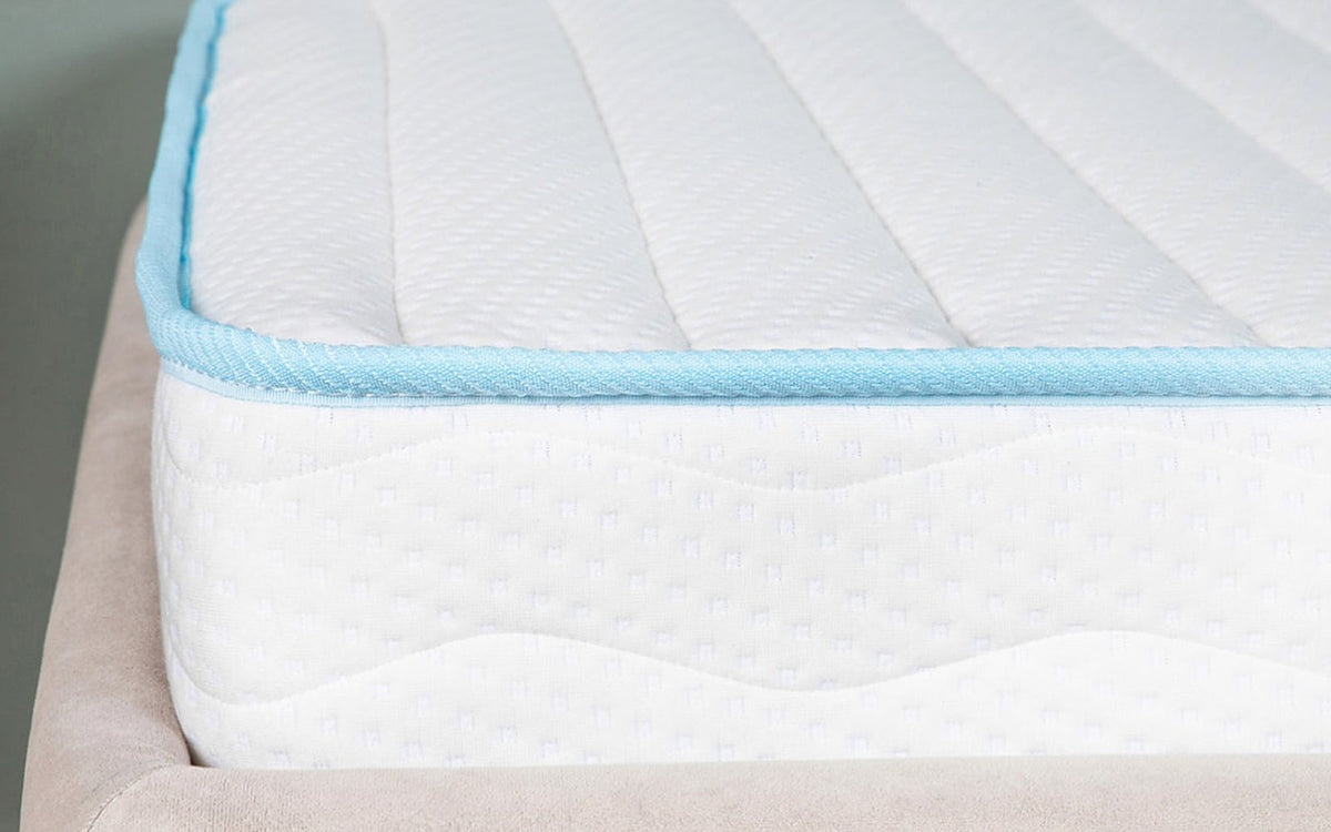 Kids Prince mattress, product photo on white background, view 1