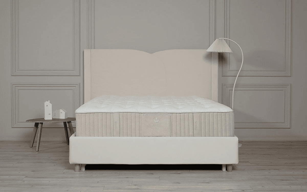 MATTRESS EXP ROYAL TITLE