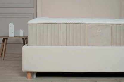 Royal Title – Royal Balance of Comfort and Support