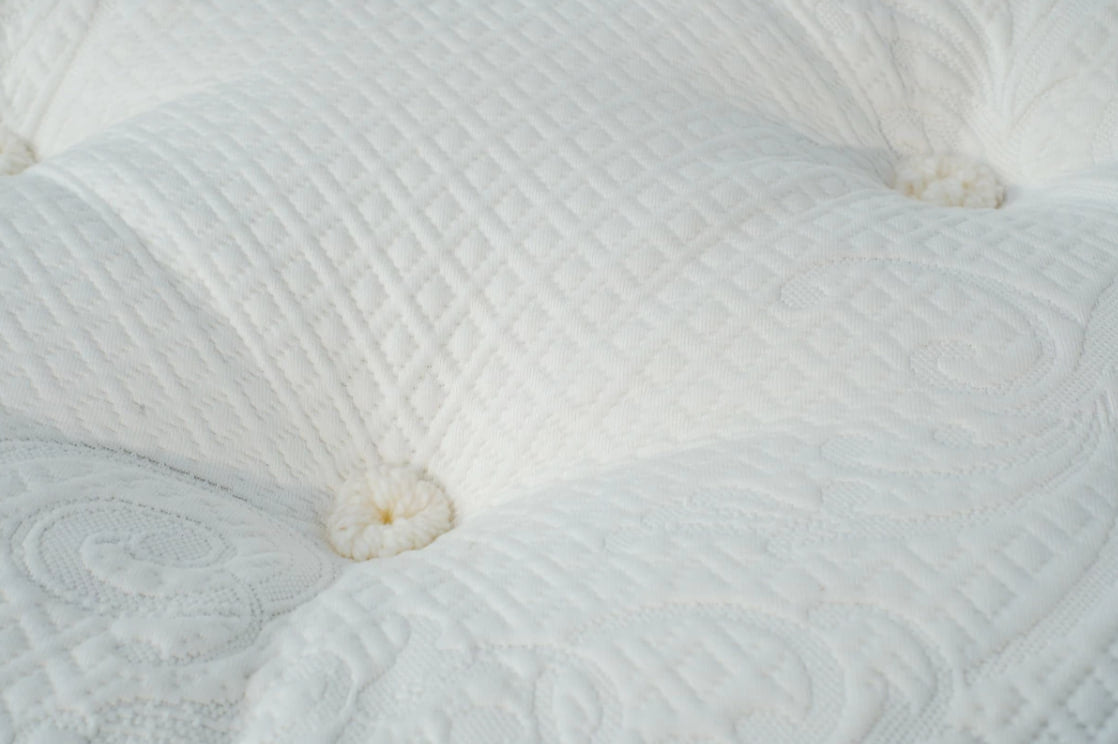 Royal Estate Plush – Supreme Softness with Royal Support